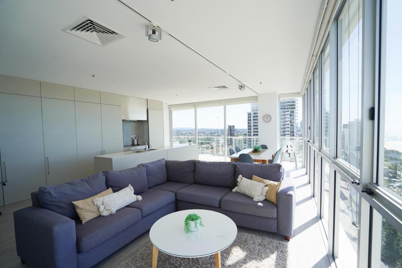Air On Broadbeach - Stunning Ocean Views! Gold Coast Eksteriør bilde