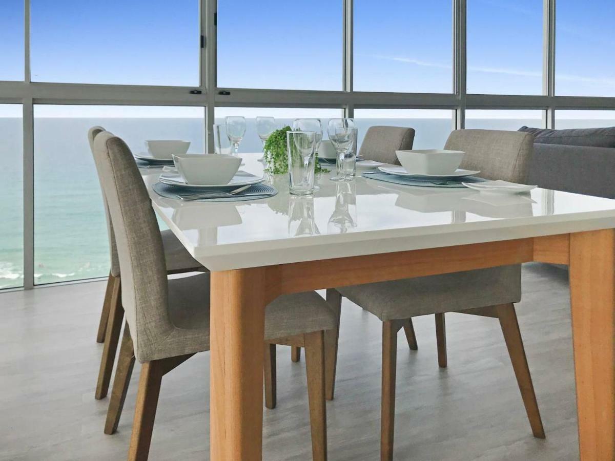Air On Broadbeach - Stunning Ocean Views! Gold Coast Eksteriør bilde